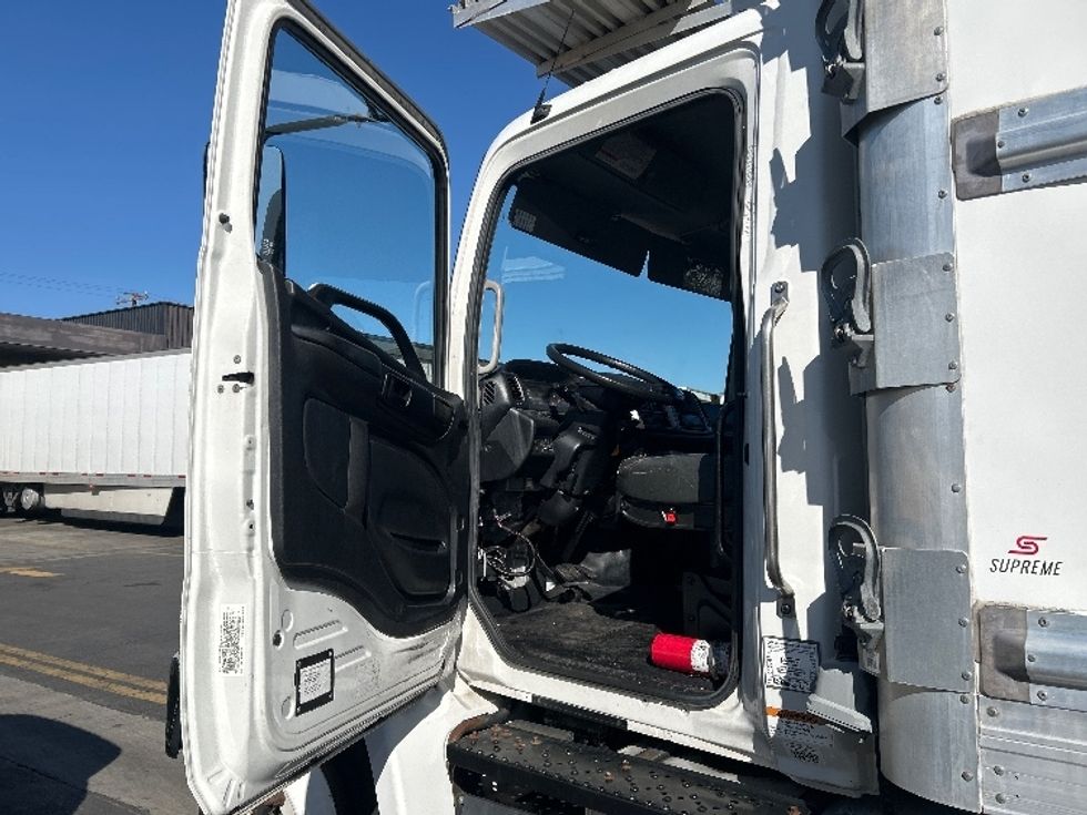 Refrigerated Truck-Light and Medium Duty Trucks-Hino-2020-268-City Of Industry-CA-136,500\n\t\tmiles-$ 69,000 - Image 16