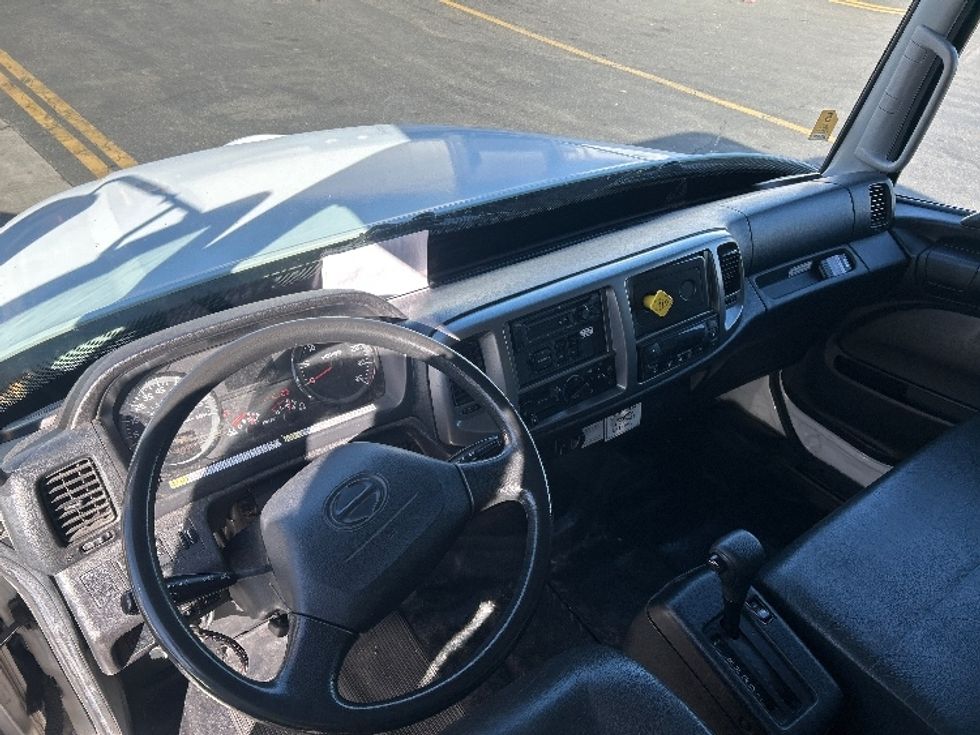Refrigerated Truck-Light and Medium Duty Trucks-Hino-2020-268-City Of Industry-CA-136,500\n\t\tmiles-$ 69,000 - Image 17