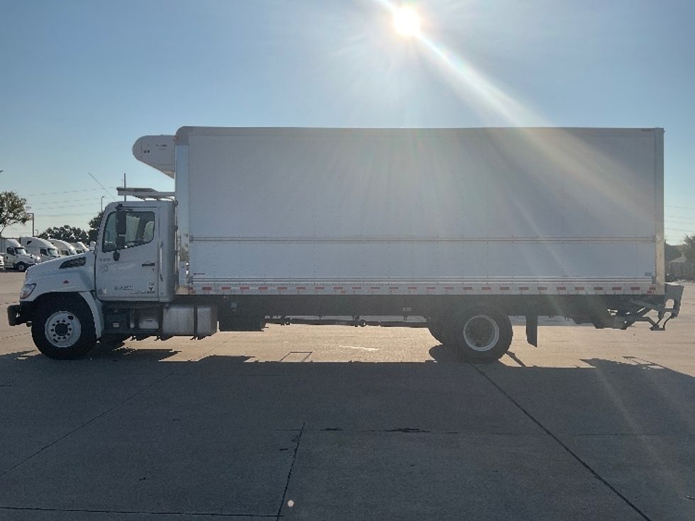 Refrigerated Truck-Light and Medium Duty Trucks-Hino-2020-268-Dallas-TX-203,467\n\t\tmiles-$ 58,500 - Image 4