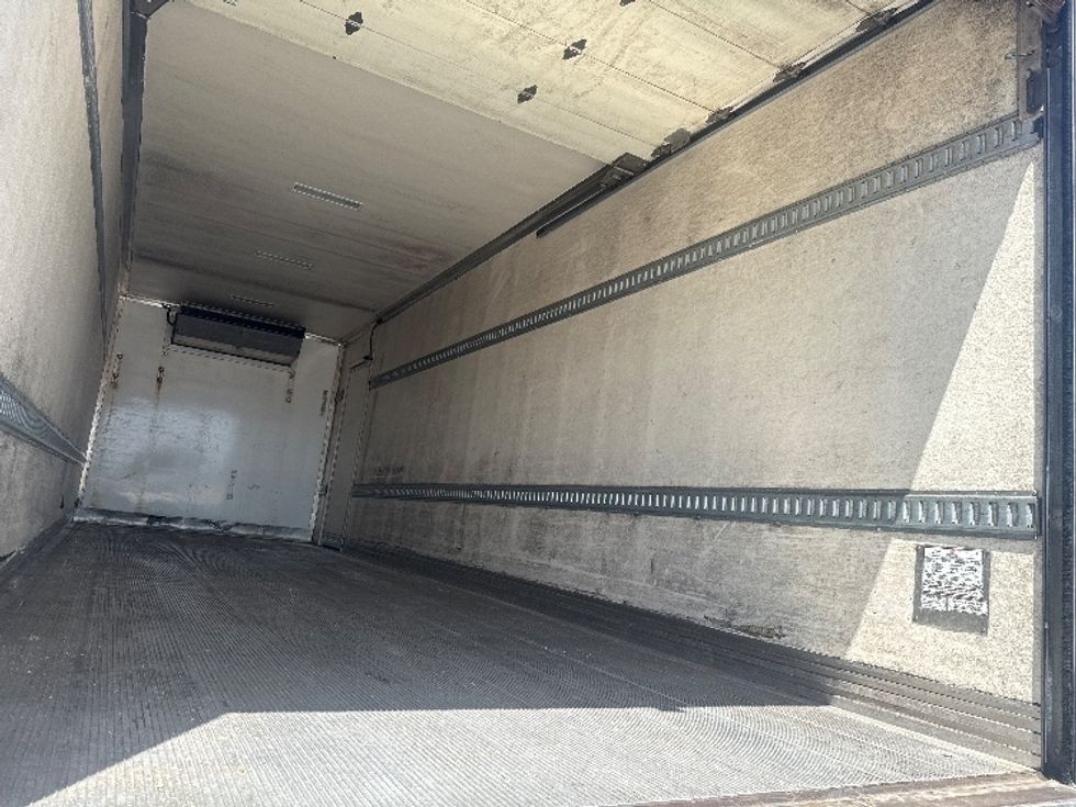Refrigerated Truck-Light and Medium Duty Trucks-Hino-2020-268-Dallas-TX-298,348\n\t\tmiles-$ 43,000 - Image 12