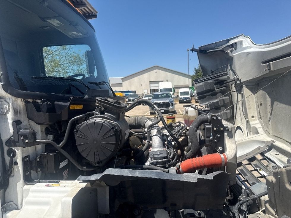 Refrigerated Truck-Light and Medium Duty Trucks-Hino-2020-268-Dallas-TX-298,348\n\t\tmiles-$ 43,000 - Image 23