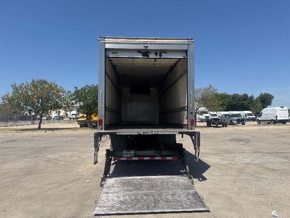 Refrigerated Truck-Light and Medium Duty Trucks-Hino-2020-268-Dallas-TX-298,348\n\t\tmiles-$ 43,000 - Image 9