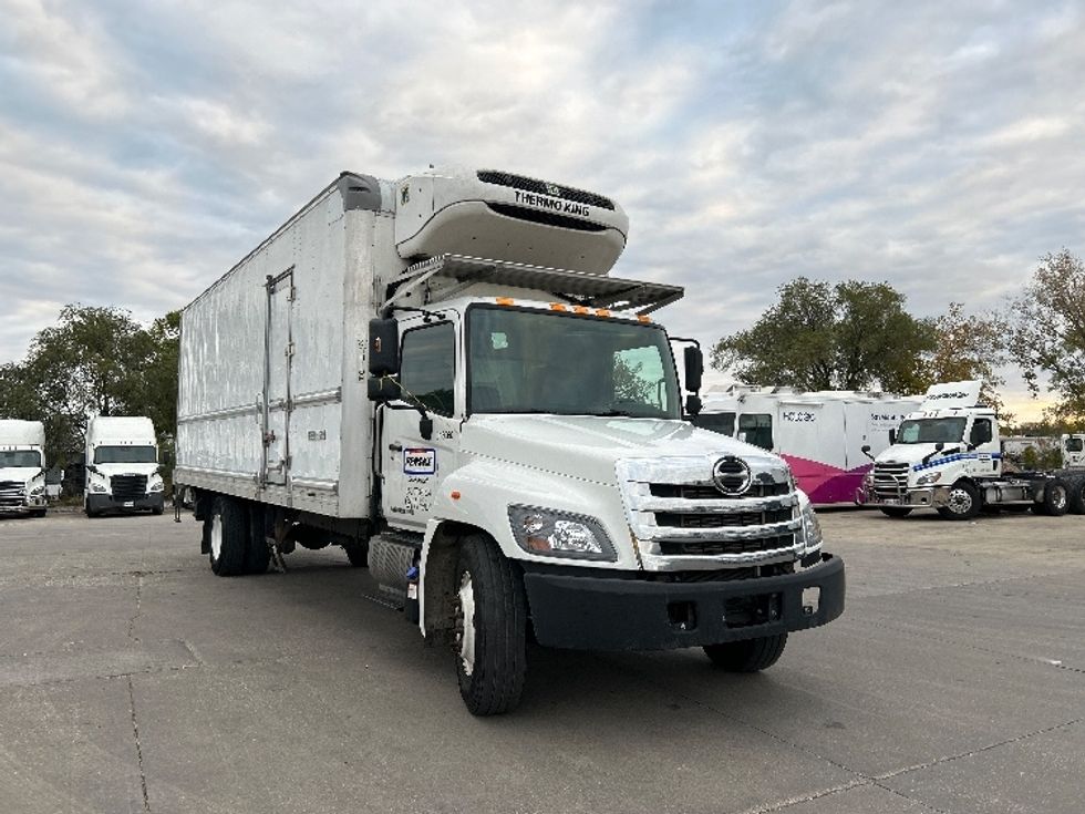Refrigerated Truck-Light and Medium Duty Trucks-Hino-2020-268-Des Moines-IA-139,377\n\t\tmiles-$ 68,000 - Image 1