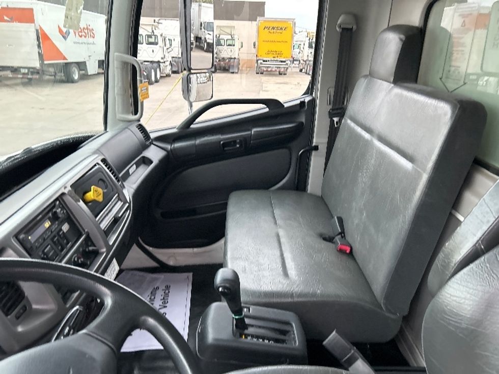 Refrigerated Truck-Light and Medium Duty Trucks-Hino-2020-268-Des Moines-IA-139,377\n\t\tmiles-$ 68,000 - Image 18
