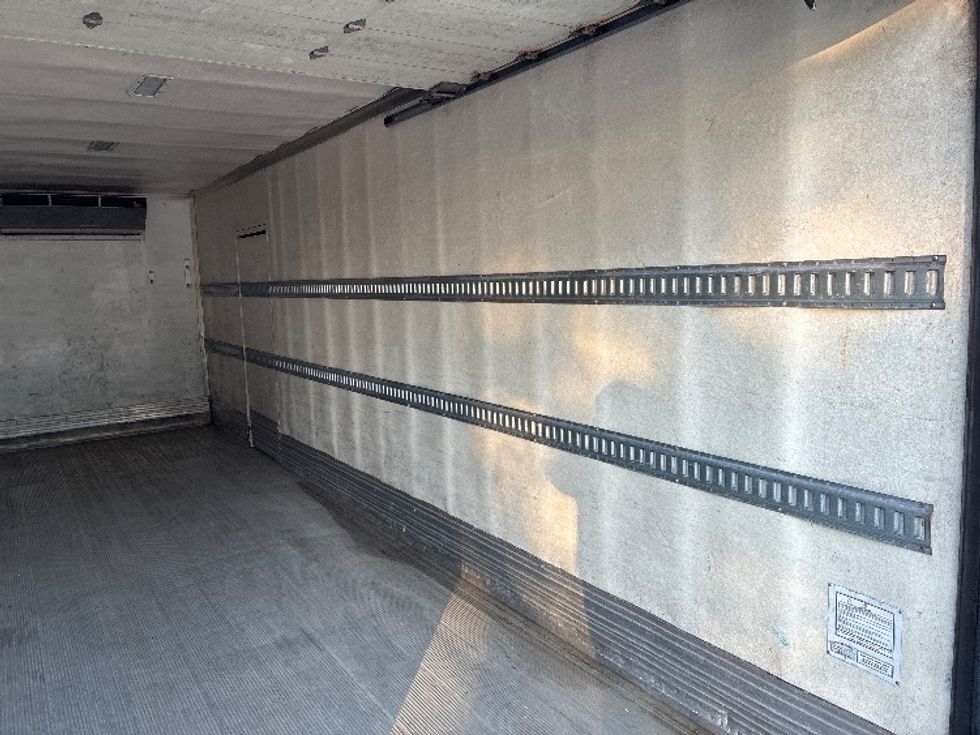 Refrigerated Truck-Light and Medium Duty Trucks-Hino-2020-268-Dothan-AL-123,524\n\t\tmiles-$ 69,000 - Image 12