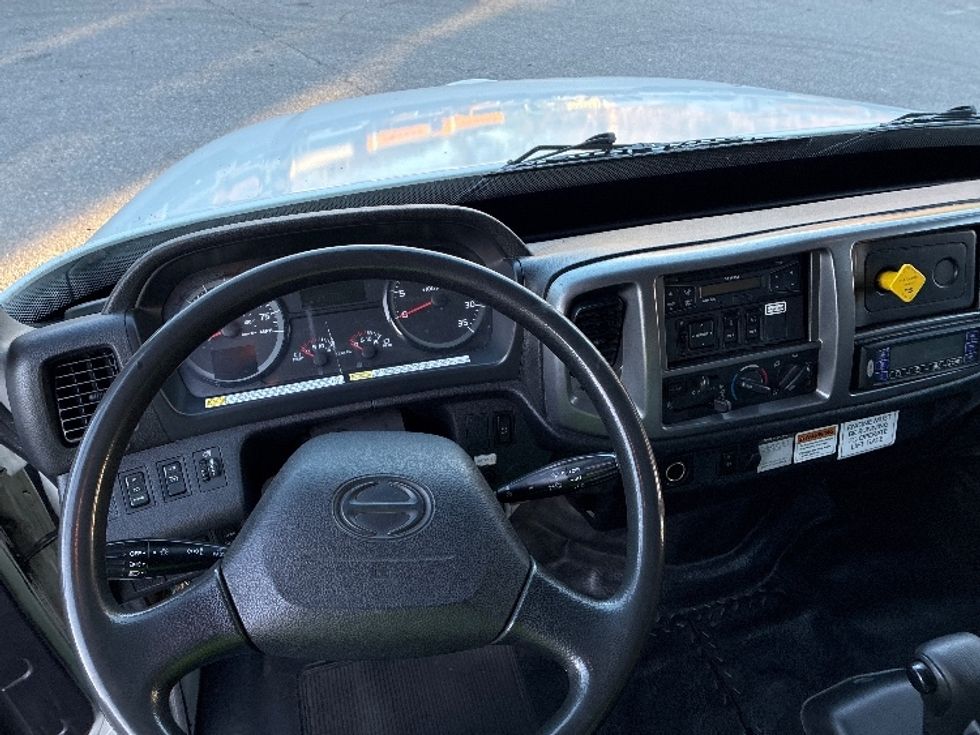 Refrigerated Truck-Light and Medium Duty Trucks-Hino-2020-268-Dothan-AL-123,524\n\t\tmiles-$ 69,000 - Image 18