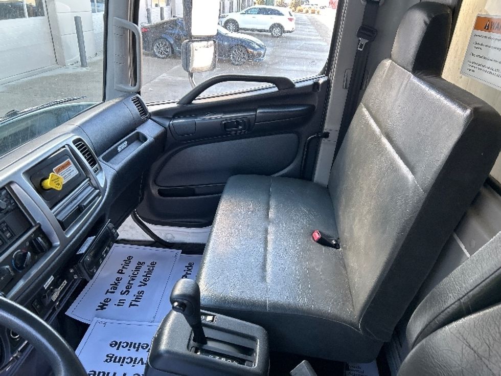 Refrigerated Truck-Light and Medium Duty Trucks-Hino-2020-268-East Chicago-IN-217,925\n\t\tmiles-$ 64,500 - Image 19