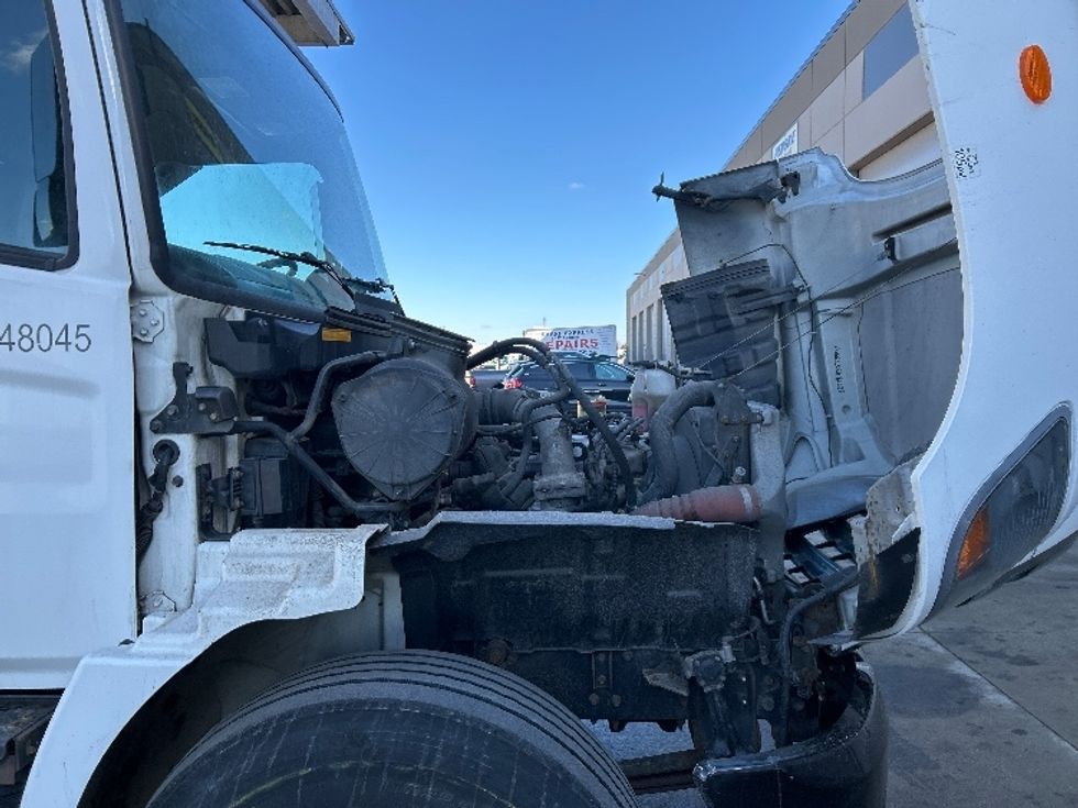 Refrigerated Truck-Light and Medium Duty Trucks-Hino-2020-268-East Chicago-IN-217,925\n\t\tmiles-$ 64,500 - Image 23