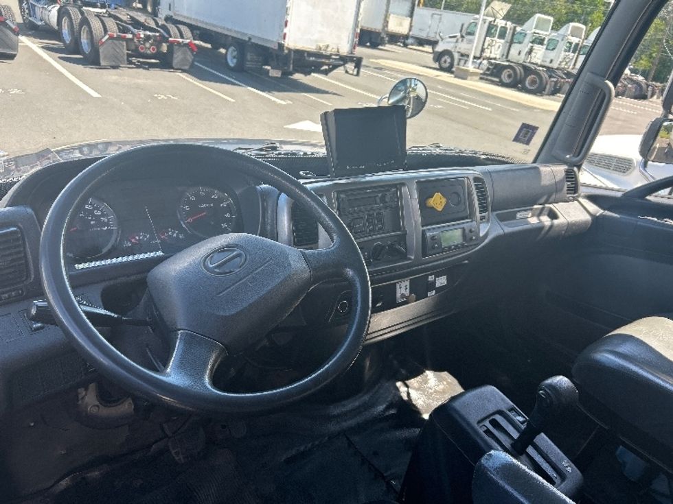 Refrigerated Truck-Light and Medium Duty Trucks-Hino-2020-268-Edison-NJ-125,320\n\t\tmiles-$ 59,500 - Image 17