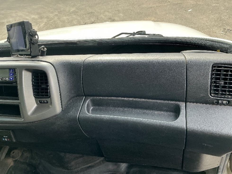 Refrigerated Truck-Light and Medium Duty Trucks-Hino-2020-268-Edmonton-AB-482,661\n\t\tkm-$ 55,250 - Image 17