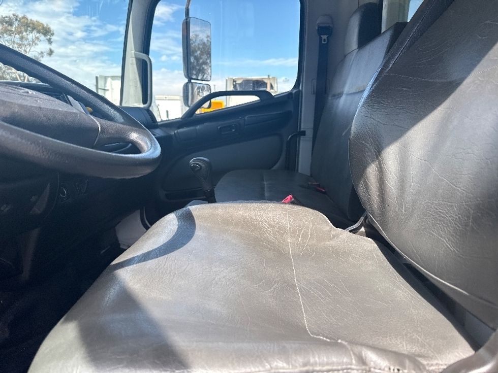 Refrigerated Truck-Light and Medium Duty Trucks-Hino-2020-268-Fontana-CA-134,590\n\t\tmiles-$ 61,750 - Image 17
