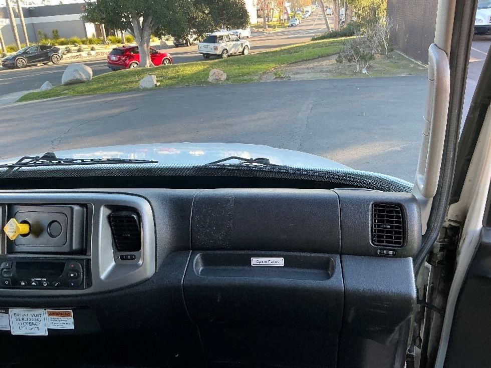 Refrigerated Truck-Light and Medium Duty Trucks-Hino-2020-268-Fontana-CA-177,402\n\t\tmiles-$ 64,750 - Image 21