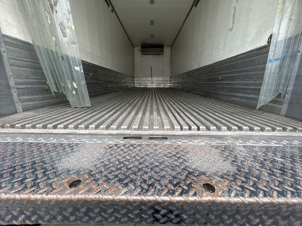 Refrigerated Truck-Light and Medium Duty Trucks-Hino-2020-268-Forest Park-GA-273,345\n\t\tmiles-$ 41,500 - Image 10