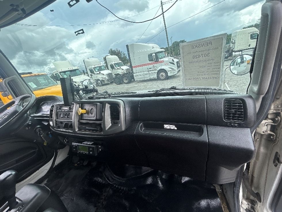 Refrigerated Truck-Light and Medium Duty Trucks-Hino-2020-268-Forest Park-GA-273,345\n\t\tmiles-$ 41,500 - Image 21