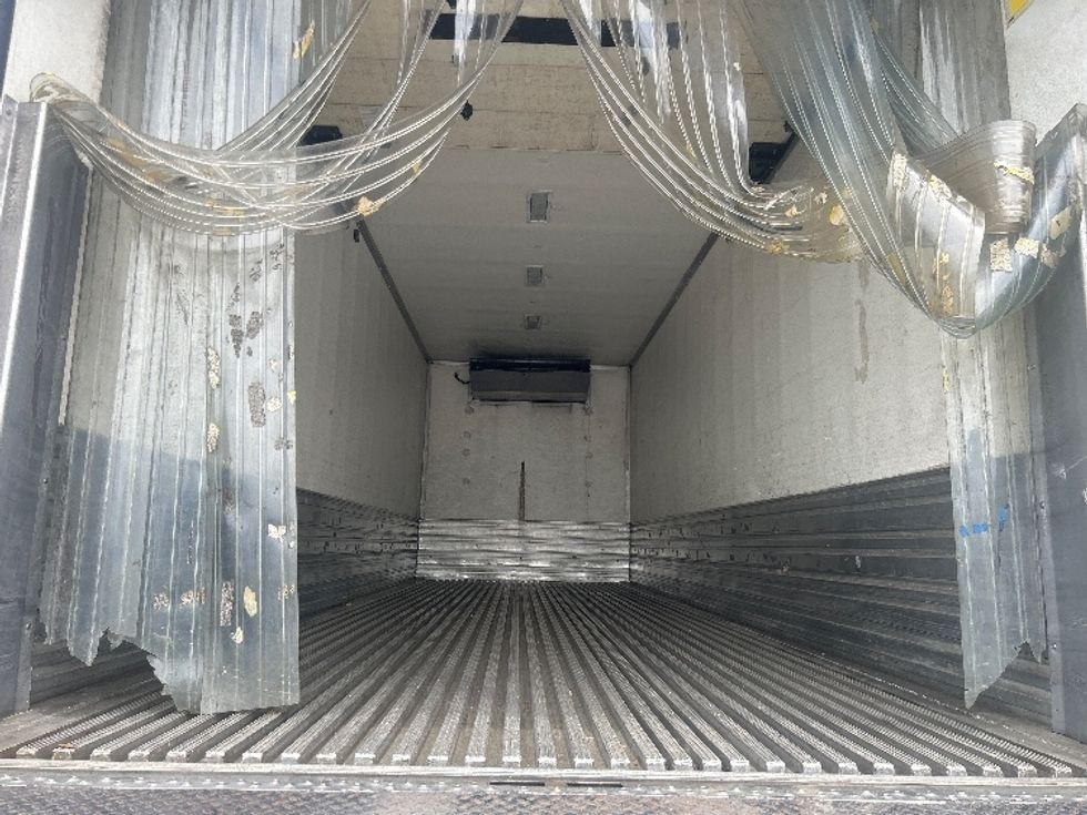 Refrigerated Truck-Light and Medium Duty Trucks-Hino-2020-268-Forest Park-GA-273,345\n\t\tmiles-$ 41,500 - Image 8