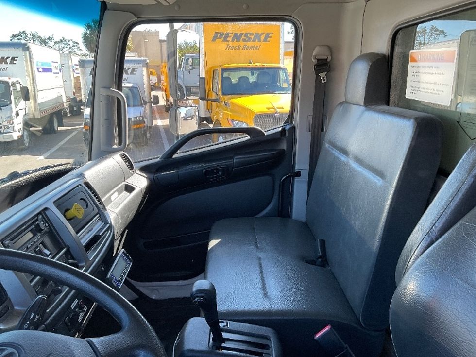 Refrigerated Truck-Light and Medium Duty Trucks-Hino-2020-268-Fort Myers-FL-199,371\n\t\tmiles-$ 57,500 - Image 19