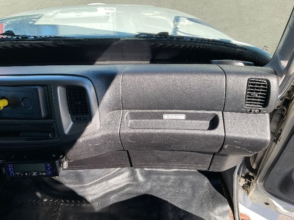 Refrigerated Truck-Light and Medium Duty Trucks-Hino-2020-268-Fort Myers-FL-199,371\n\t\tmiles-$ 57,500 - Image 21