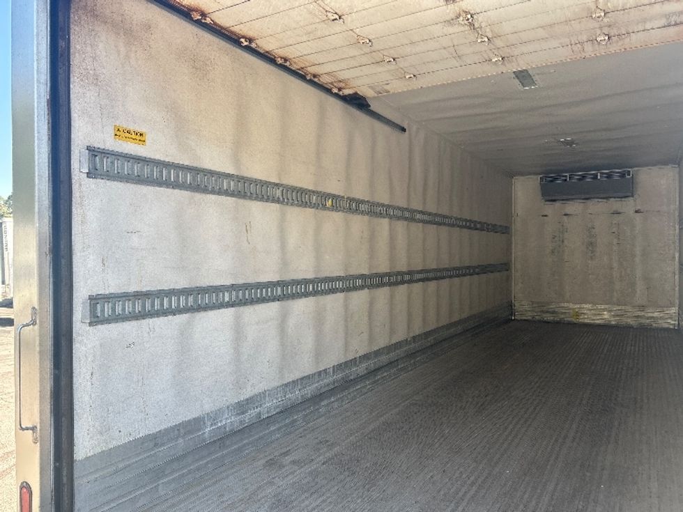 Refrigerated Truck-Light and Medium Duty Trucks-Hino-2020-268-Fort Wayne-IN-177,138\n\t\tmiles-$ 61,250 - Image 11