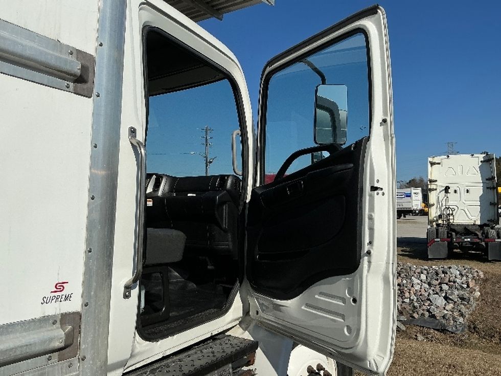 Refrigerated Truck-Light and Medium Duty Trucks-Hino-2020-268-Garden City-GA-179,582\n\t\tmiles-$ 62,250 - Image 17