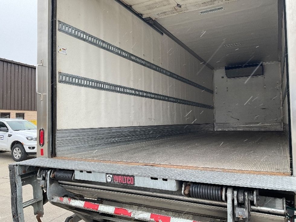Refrigerated Truck-Light and Medium Duty Trucks-Hino-2020-268-Indianapolis-IN-149,569\n\t\tmiles-$ 65,750 - Image 11