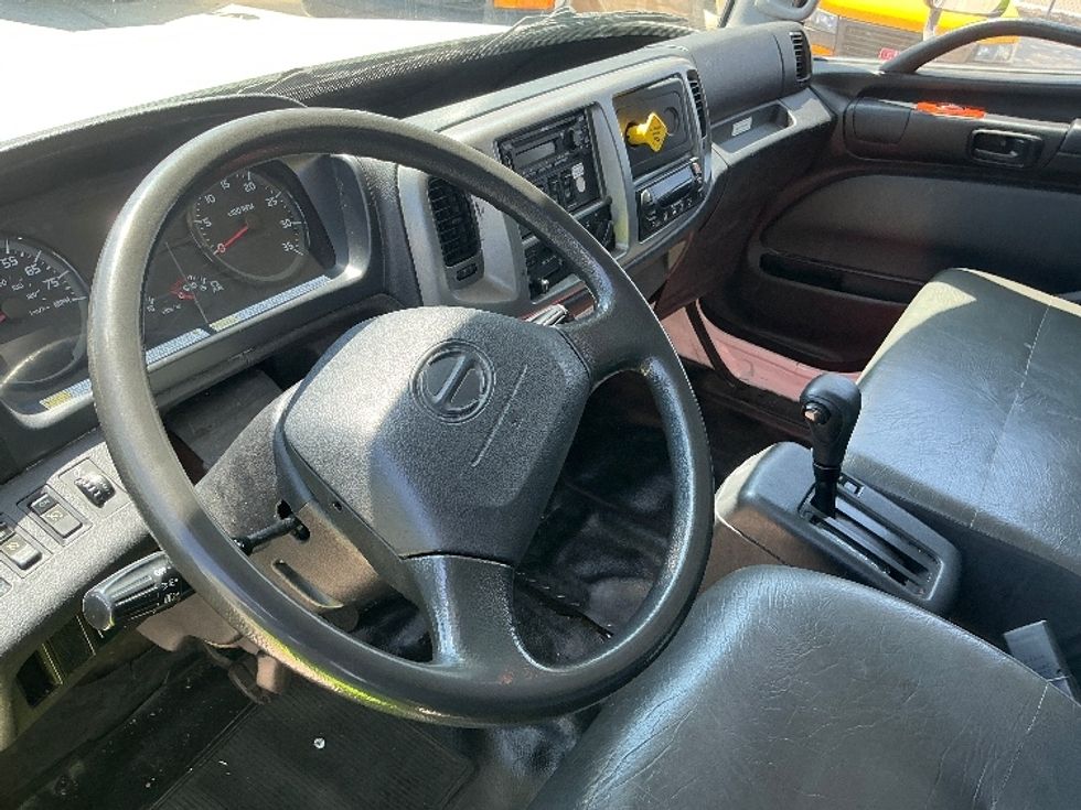 Refrigerated Truck-Light and Medium Duty Trucks-Hino-2020-268-Jurupa Valley-CA-145,917\n\t\tmiles-$ 70,500 - Image 17