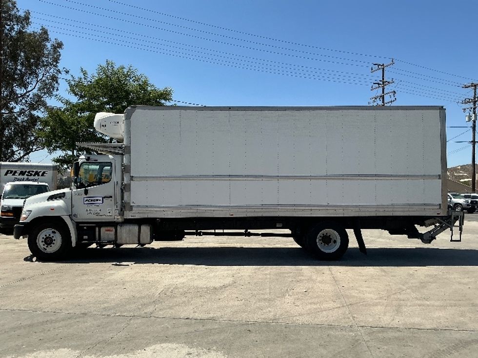 Refrigerated Truck-Light and Medium Duty Trucks-Hino-2020-268-Jurupa Valley-CA-145,917\n\t\tmiles-$ 70,500 - Image 4