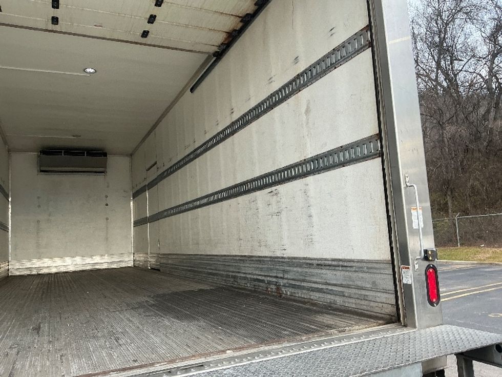 Refrigerated Truck-Light and Medium Duty Trucks-Hino-2020-268-Knoxville-TN-204,055\n\t\tmiles-$ 61,500 - Image 12