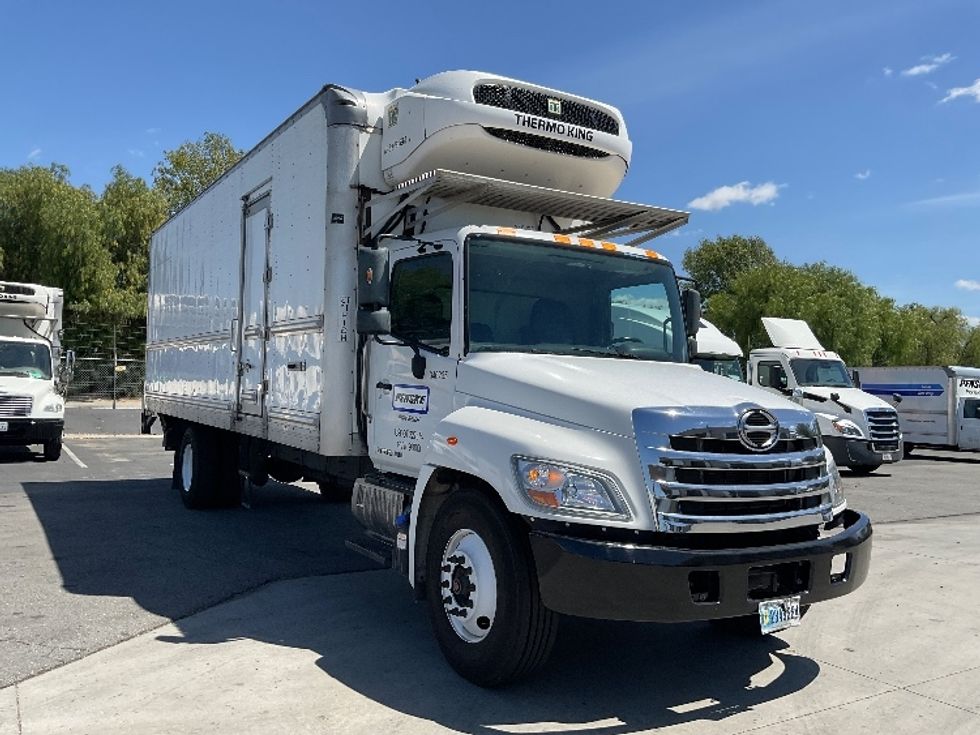Refrigerated Truck-Light and Medium Duty Trucks-Hino-2020-268-La Mirada-CA-223,278\n\t\tmiles-$ 53,500 - Image 1