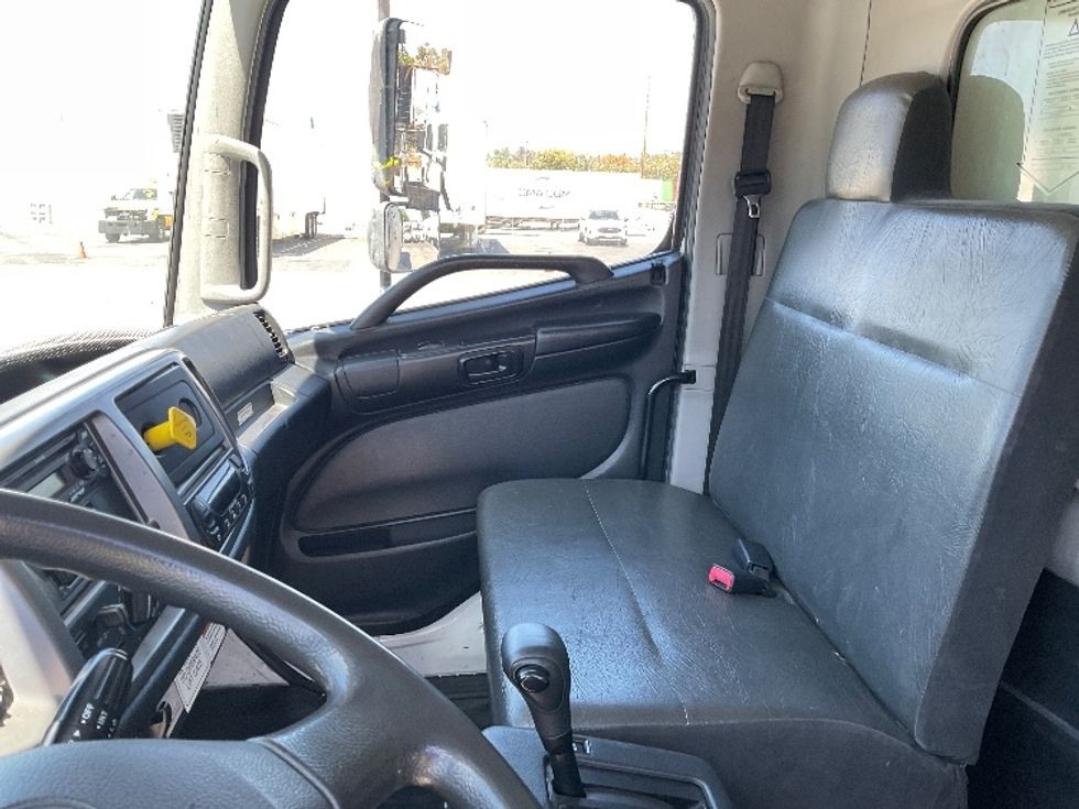 Refrigerated Truck-Light and Medium Duty Trucks-Hino-2020-268-La Mirada-CA-223,278\n\t\tmiles-$ 53,500 - Image 19