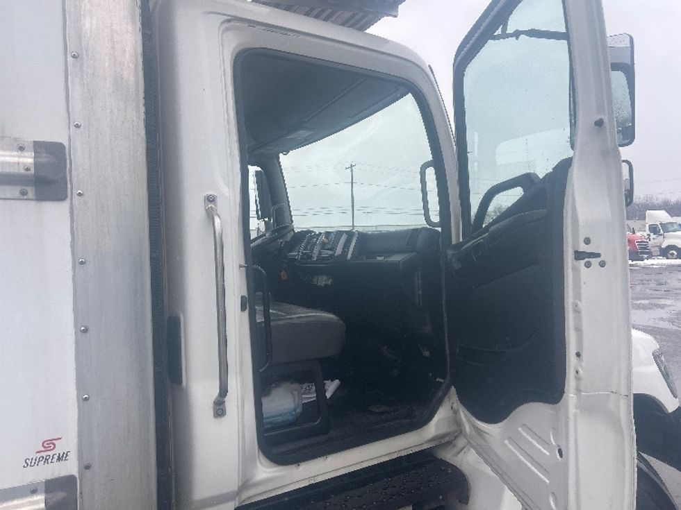 Refrigerated Truck-Light and Medium Duty Trucks-Hino-2020-268-Liverpool-NY-154,938\n\t\tmiles-$ 58,000 - Image 15