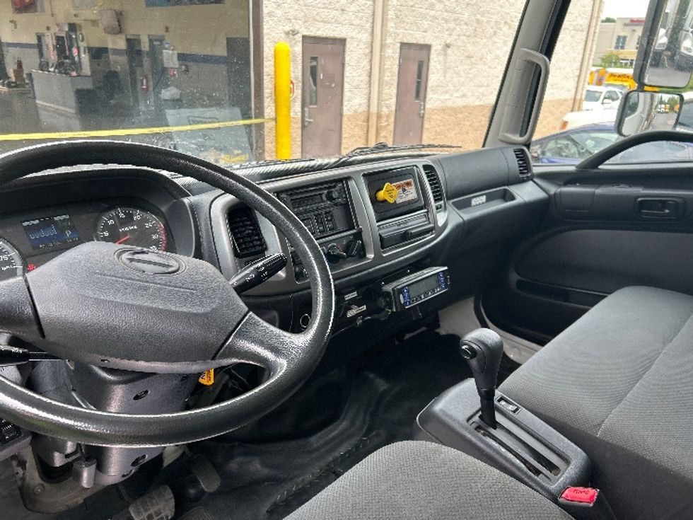 Refrigerated Truck-Light and Medium Duty Trucks-Hino-2020-268-Louisville-KY-198,124\n\t\tmiles-$ 63,250 - Image 18