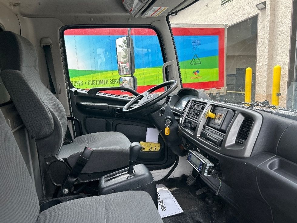 Refrigerated Truck-Light and Medium Duty Trucks-Hino-2020-268-Louisville-KY-198,124\n\t\tmiles-$ 63,250 - Image 22