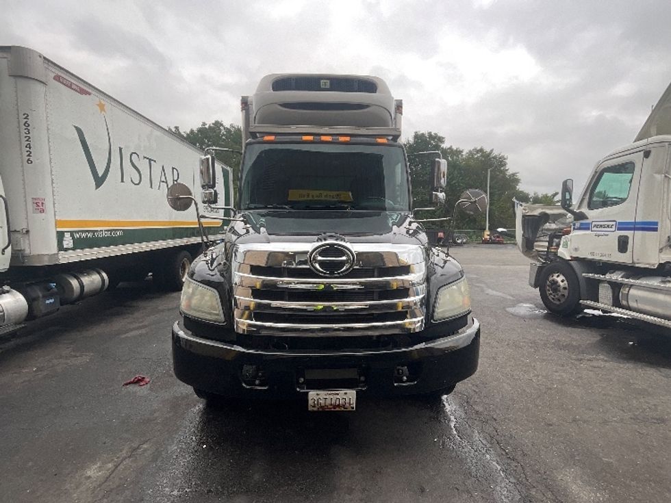 Refrigerated Truck-Light and Medium Duty Trucks-Hino-2020-268-Milford-DE-170,181\n\t\tmiles-$ 49,000 - Image 2