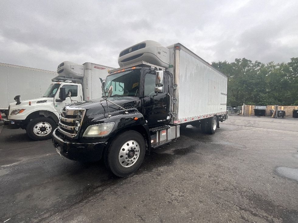 Refrigerated Truck-Light and Medium Duty Trucks-Hino-2020-268-Milford-DE-170,181\n\t\tmiles-$ 49,000 - Image 3