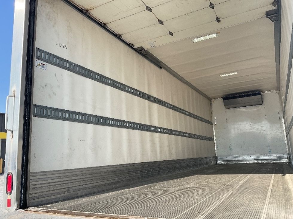 Refrigerated Truck-Light and Medium Duty Trucks-Hino-2020-268-Milwaukee-WI-187,947\n\t\tmiles-$ 58,000 - Image 11