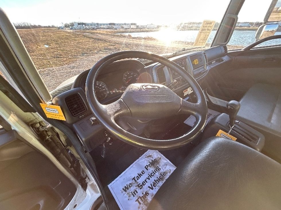 Refrigerated Truck-Light and Medium Duty Trucks-Hino-2020-268-Milwaukee-WI-187,947\n\t\tmiles-$ 58,000 - Image 17