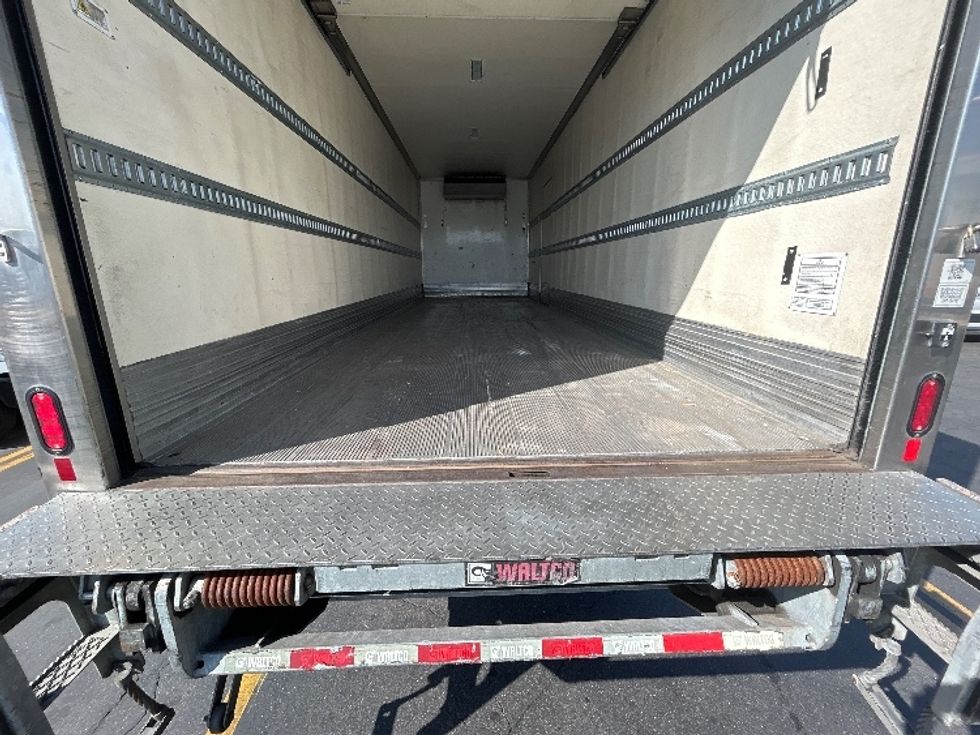 Refrigerated Truck-Light and Medium Duty Trucks-Hino-2020-268-Montebello-CA-195,763\n\t\tmiles-$ 63,000 - Image 10