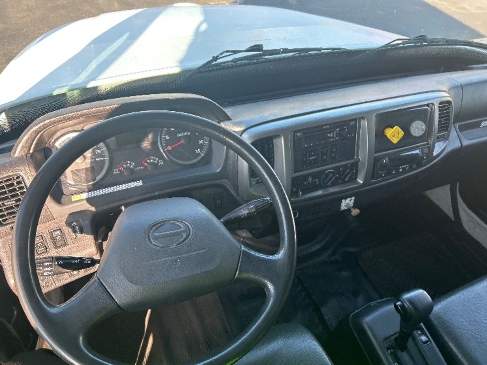 Refrigerated Truck-Light and Medium Duty Trucks-Hino-2020-268-Montgomery-NY-278,259\n\t\tmiles-$ 42,000 - Image 18