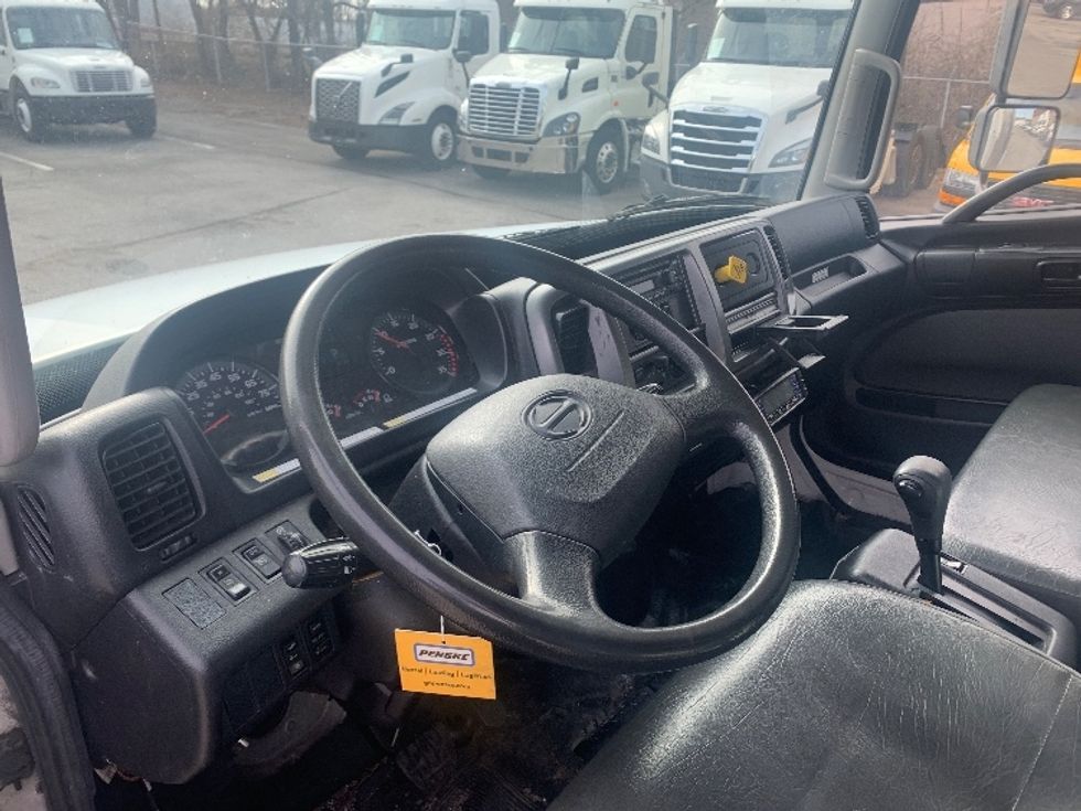 Refrigerated Truck-Light and Medium Duty Trucks-Hino-2020-268-Nashville (Mount Juliet)-TN-212,281\n\t\tmiles-$ 60,750 - Image 16