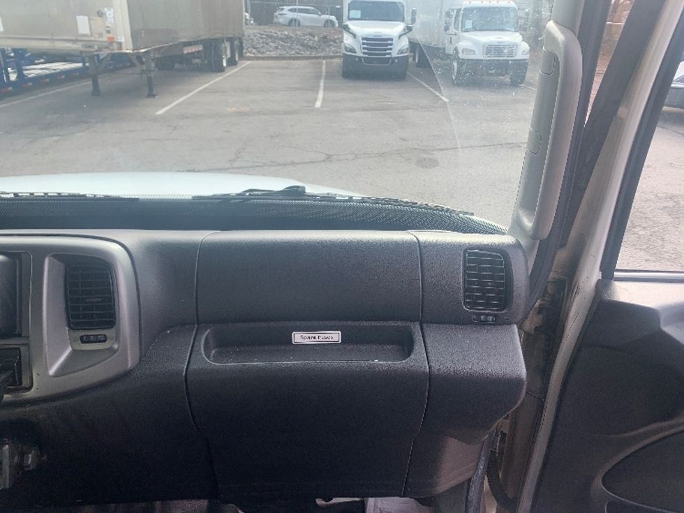 Refrigerated Truck-Light and Medium Duty Trucks-Hino-2020-268-Nashville (Mount Juliet)-TN-212,281\n\t\tmiles-$ 60,750 - Image 20