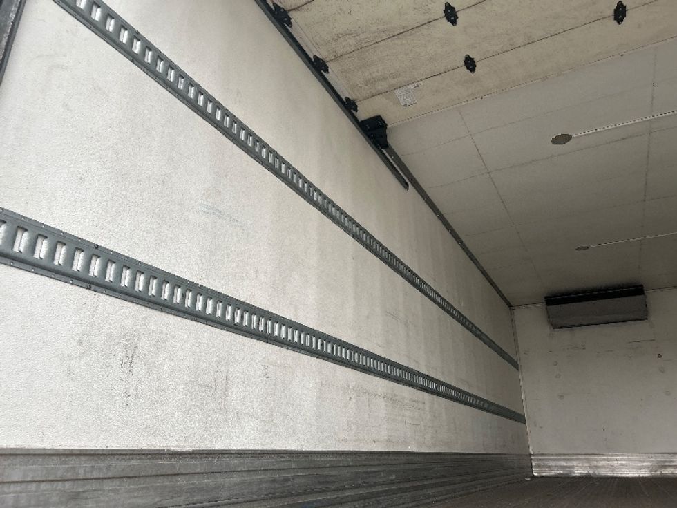 Refrigerated Truck-Light and Medium Duty Trucks-Hino-2020-268-Parsippany-NJ-211,009\n\t\tmiles-$ 54,500 - Image 11