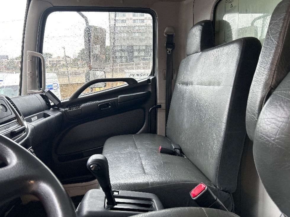 Refrigerated Truck-Light and Medium Duty Trucks-Hino-2020-268-Parsippany-NJ-211,009\n\t\tmiles-$ 54,500 - Image 19