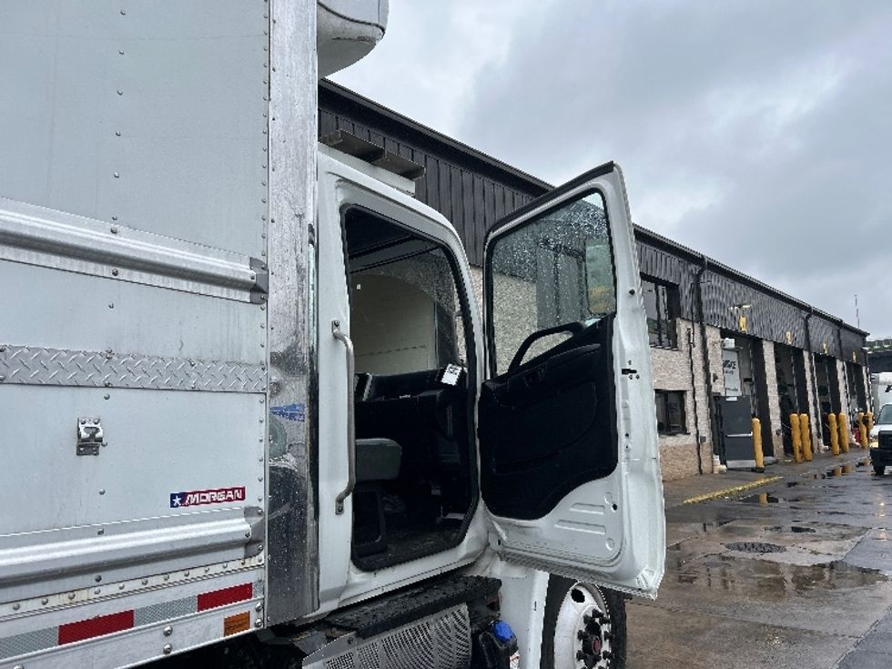 Refrigerated Truck-Light and Medium Duty Trucks-Hino-2020-268-Parsippany-NJ-211,009\n\t\tmiles-$ 54,500 - Image 20
