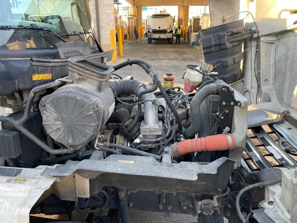 Refrigerated Truck-Light and Medium Duty Trucks-Hino-2020-268-Phoenix-AZ-195,388\n\t\tmiles-$ 57,750 - Image 22