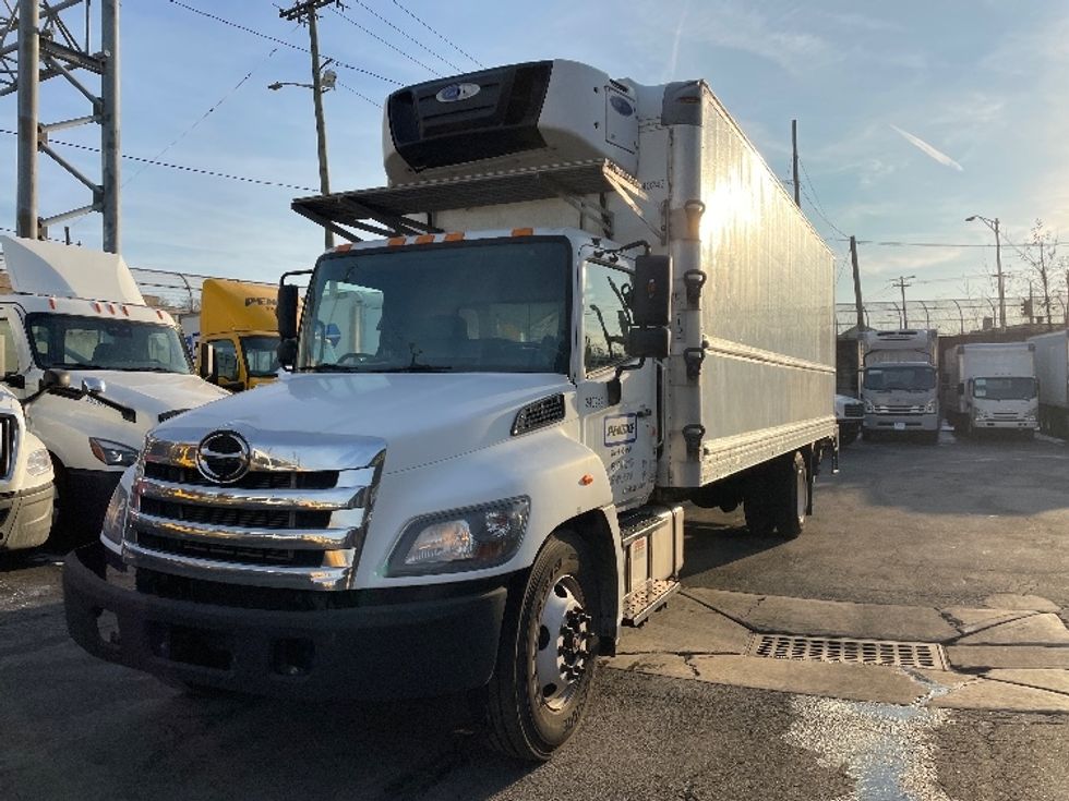 Refrigerated Truck-Light and Medium Duty Trucks-Hino-2020-268-Phoenix-AZ-195,388\n\t\tmiles-$ 57,750 - Image 3