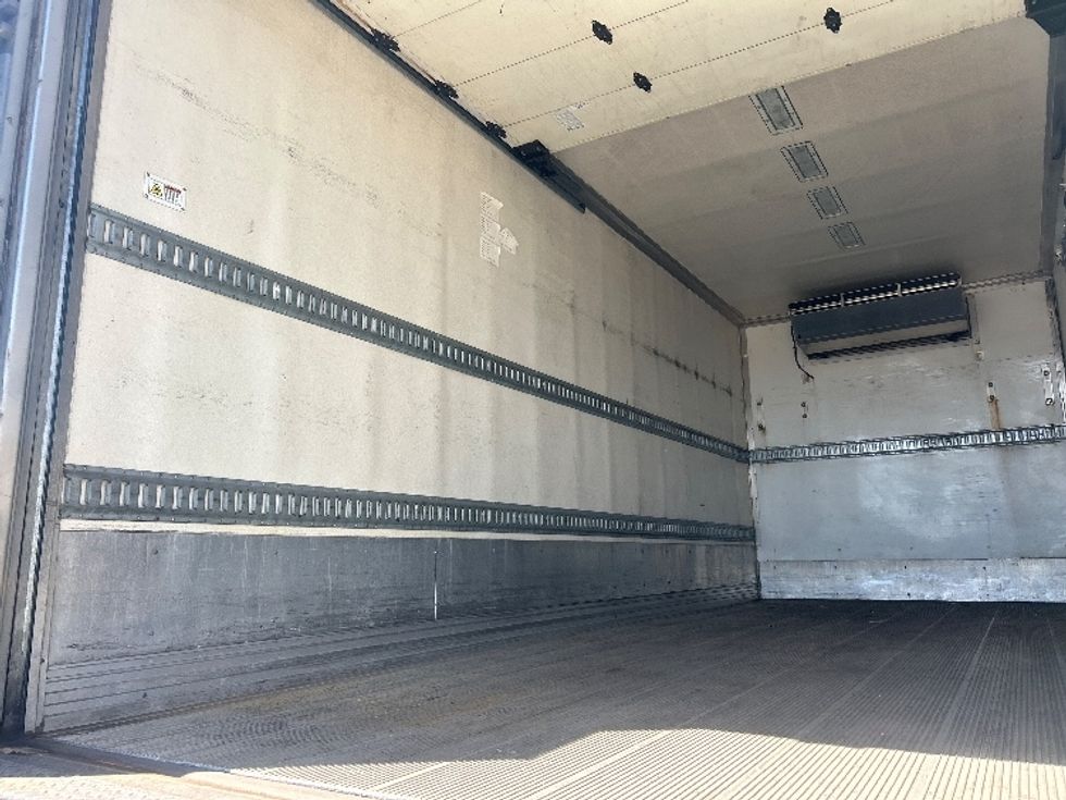 Refrigerated Truck-Light and Medium Duty Trucks-Hino-2020-268-Phoenix-AZ-206,987\n\t\tmiles-$ 49,750 - Image 11