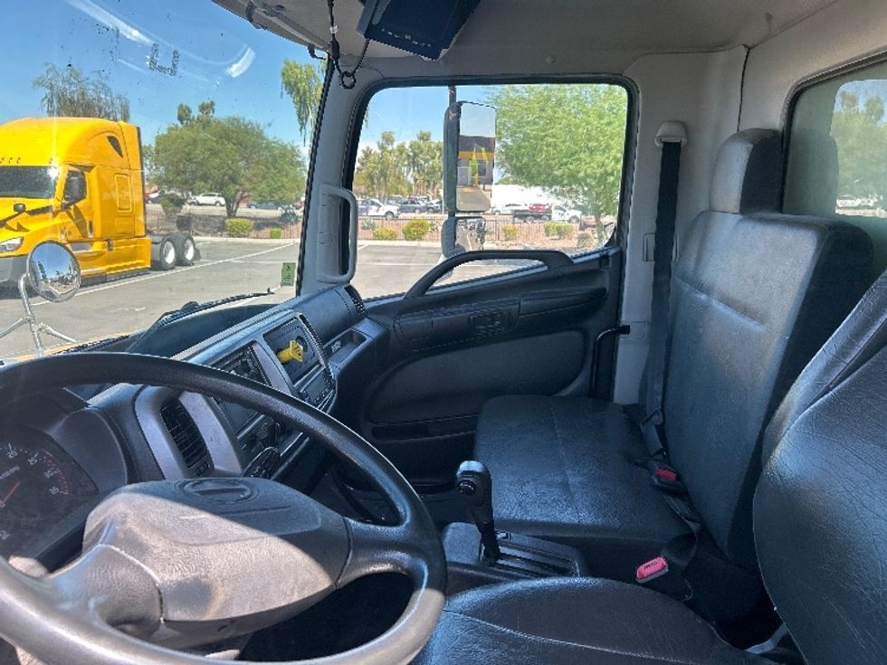 Refrigerated Truck-Light and Medium Duty Trucks-Hino-2020-268-Phoenix-AZ-206,987\n\t\tmiles-$ 49,750 - Image 19