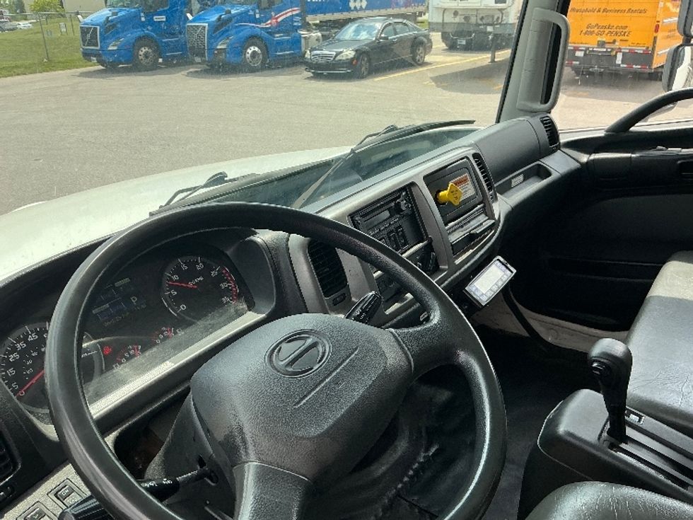 Refrigerated Truck-Light and Medium Duty Trucks-Hino-2020-268-Piqua-OH-163,106\n\t\tmiles-$ 67,500 - Image 17