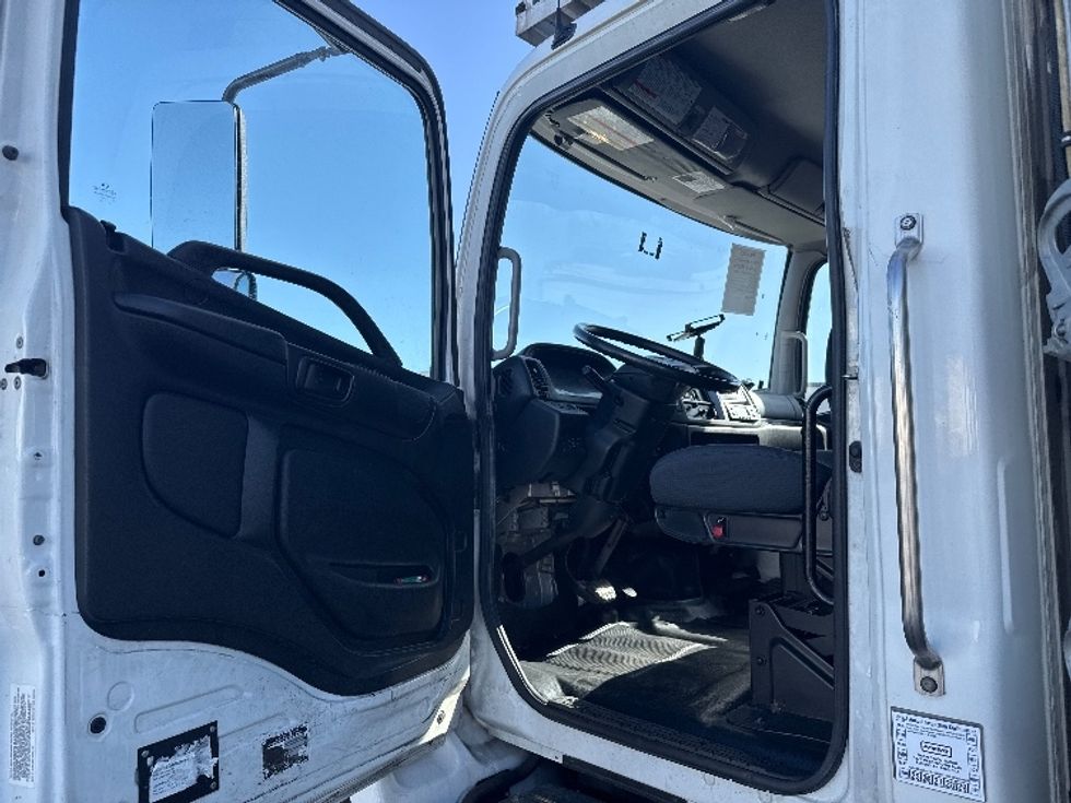 Refrigerated Truck-Light and Medium Duty Trucks-Hino-2020-268-Salt Lake City-UT-231,452\n\t\tmiles-$ 50,500 - Image 16