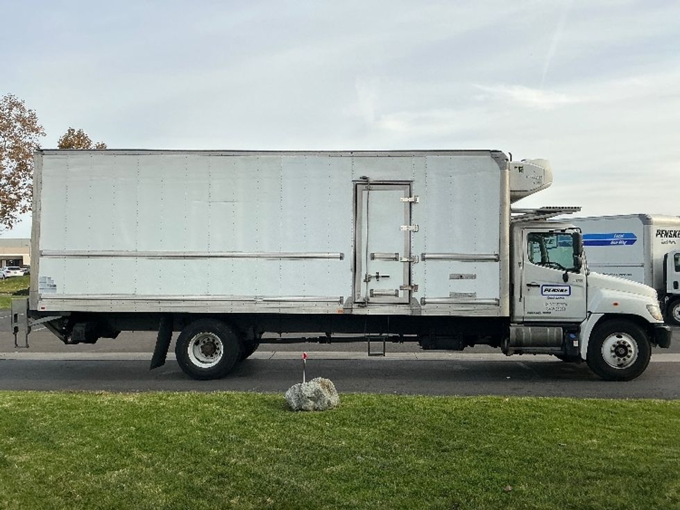 Refrigerated Truck-Light and Medium Duty Trucks-Hino-2020-268-San Diego-CA-143,437\n\t\tmiles-$ 68,000 - Image 15